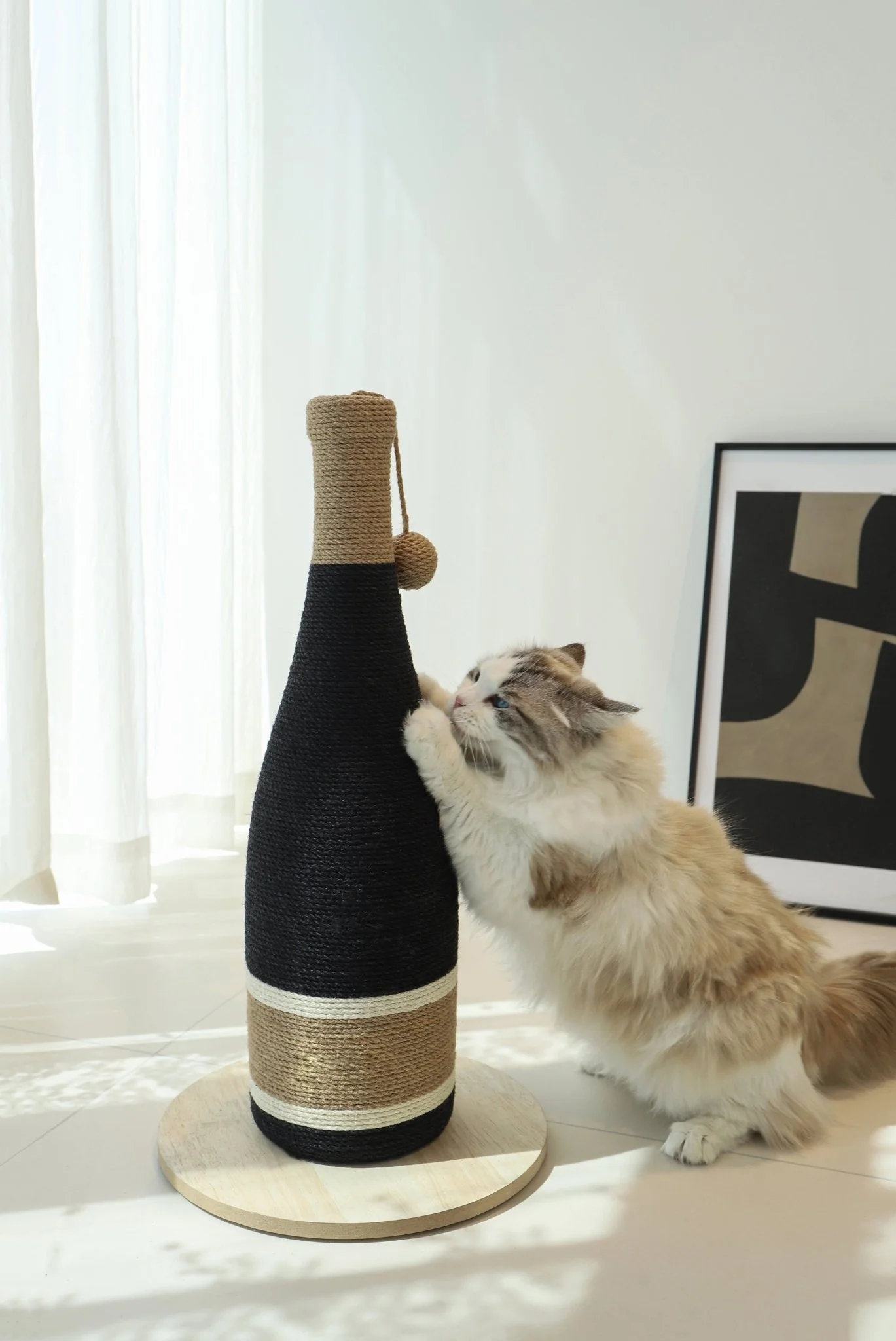 Catlink Wine Bottle Cat Scratcher - Image 6
